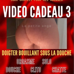 La_petite_ange's media
