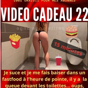 La_petite_ange's media