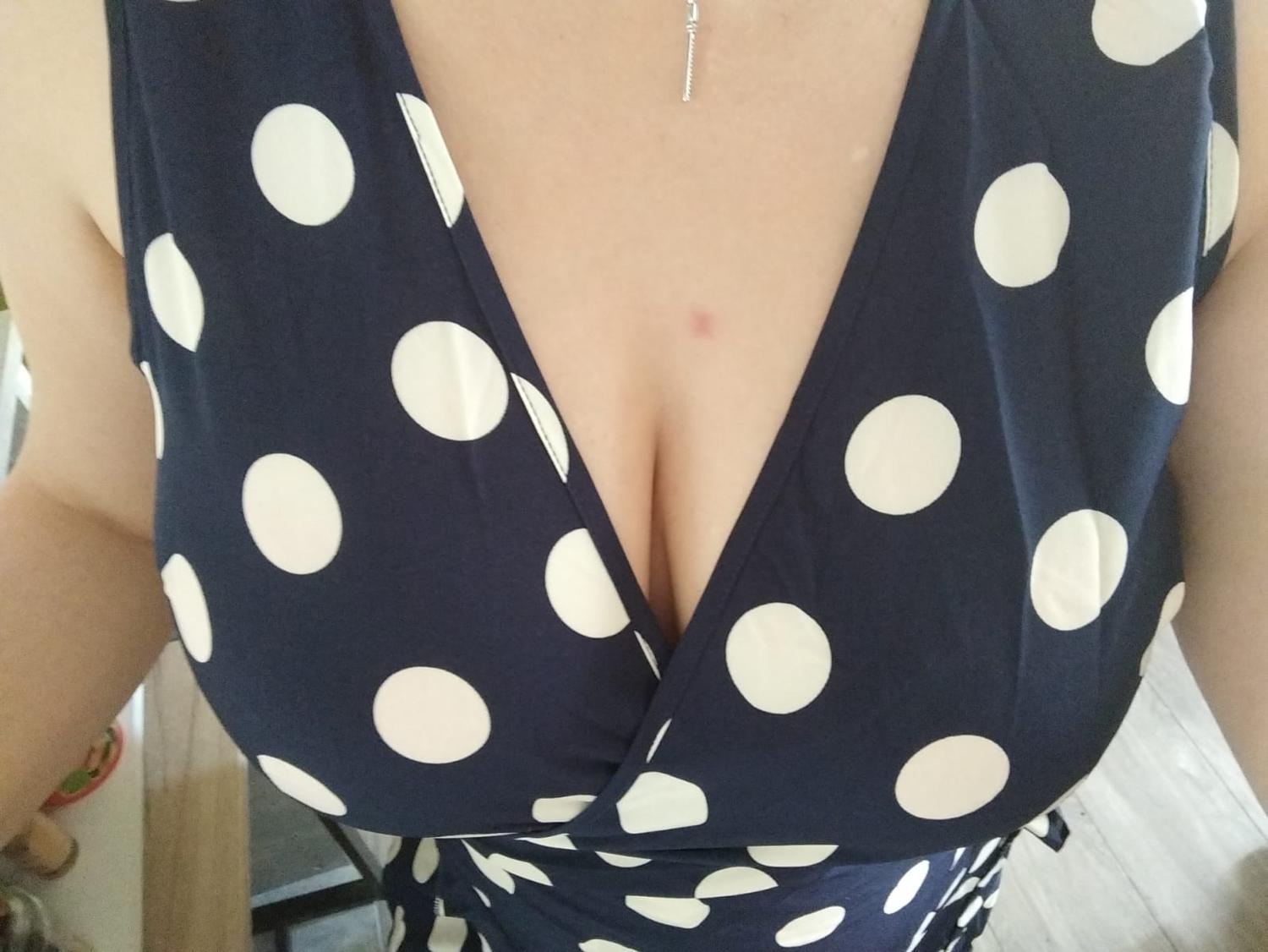 Ladivinecoquine's media
