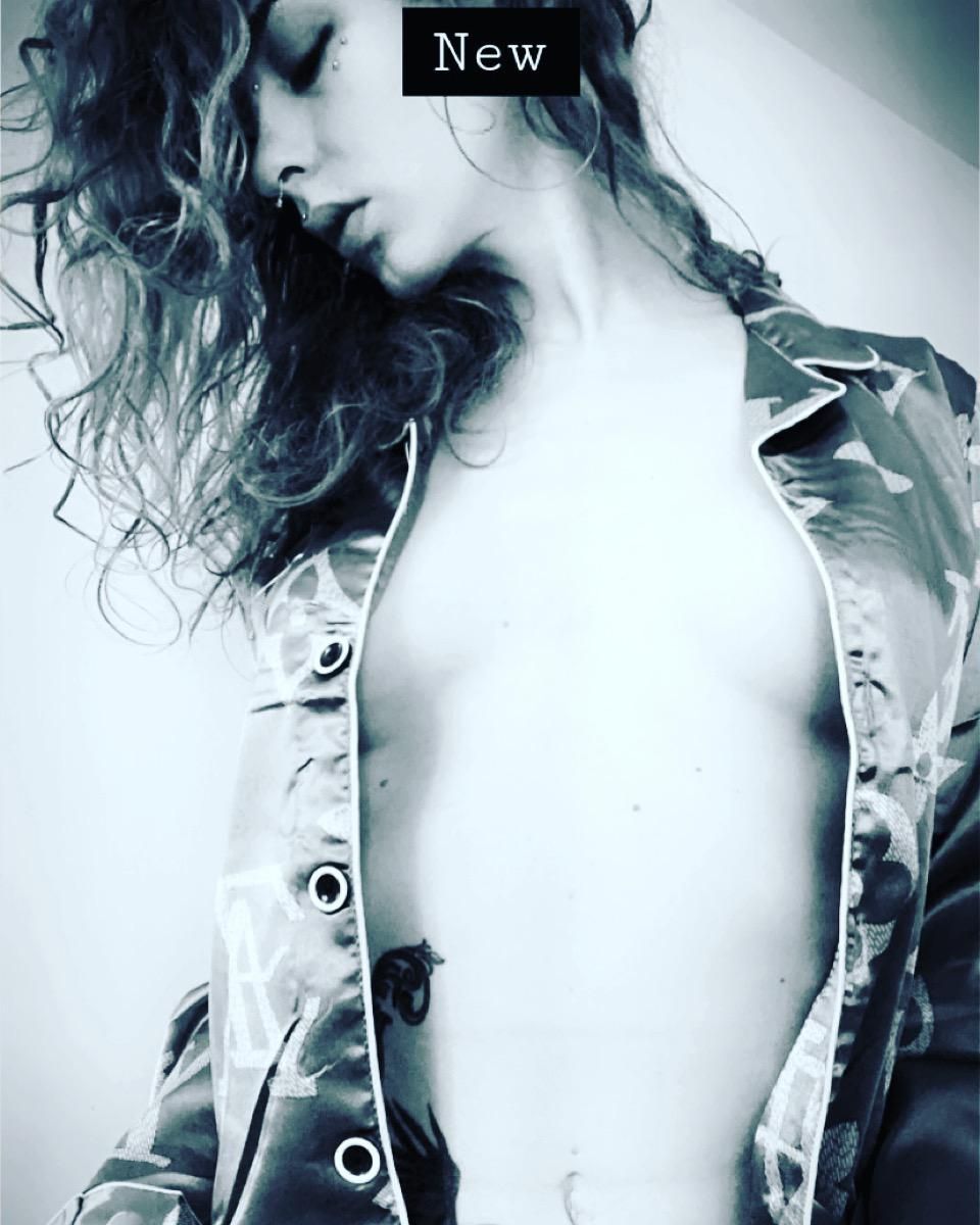 Ladyboy_chou's media