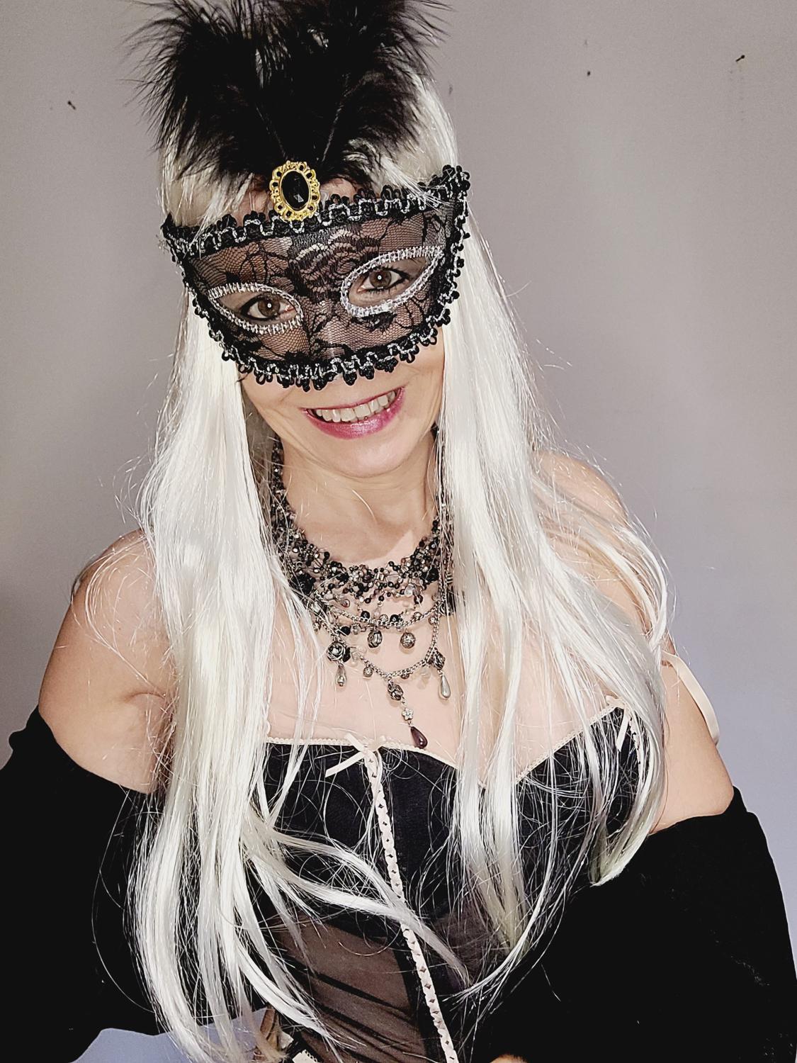 Ladychristal's media