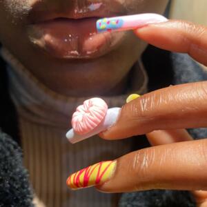Ladylongnails's media