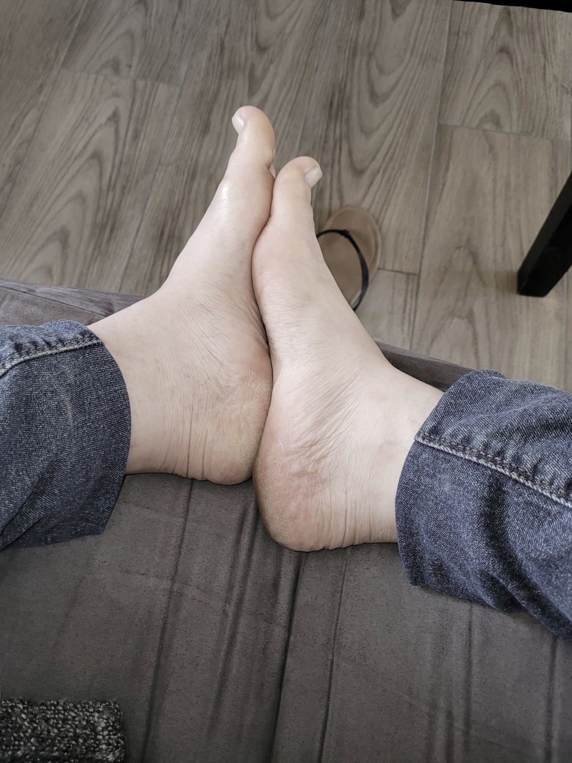 _laetichoufeet's media