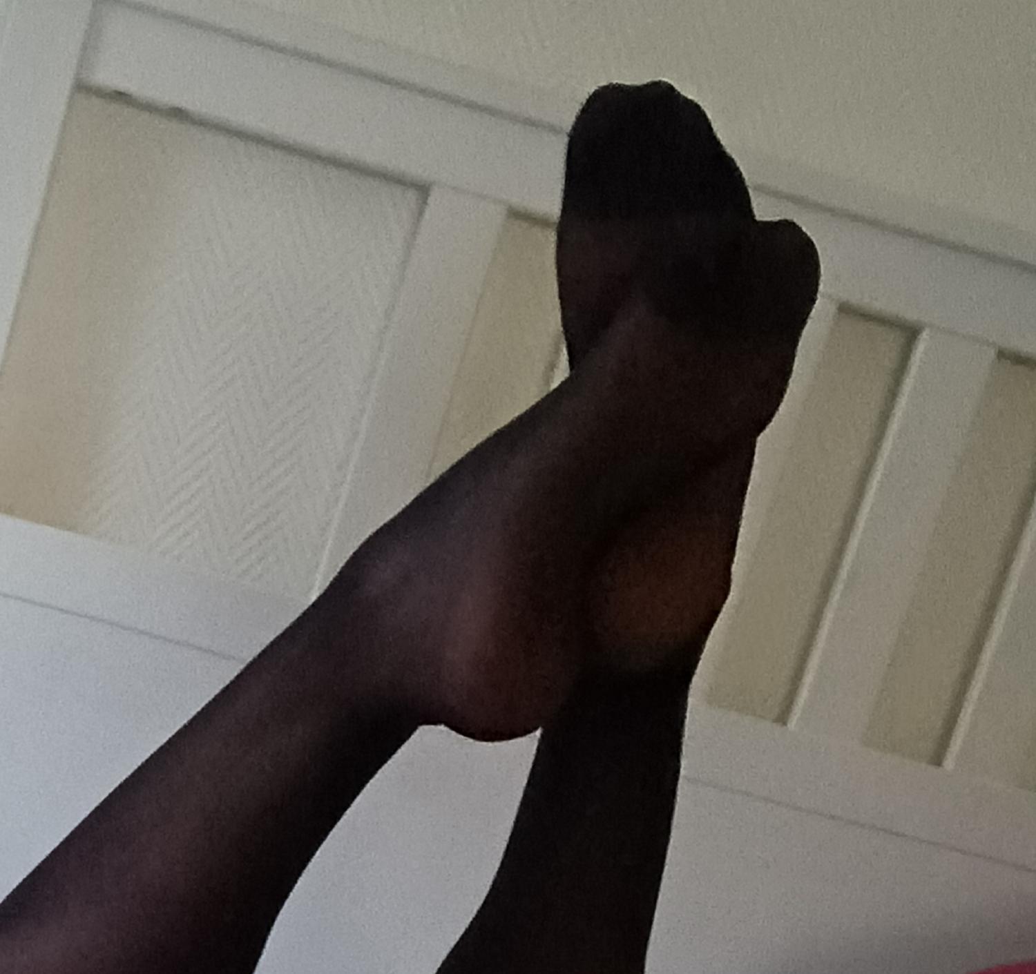 Laetifeet's media