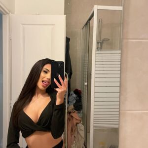 Laeyanah's media