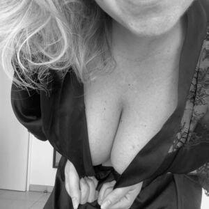 Lafillesexyfrancaise69's media