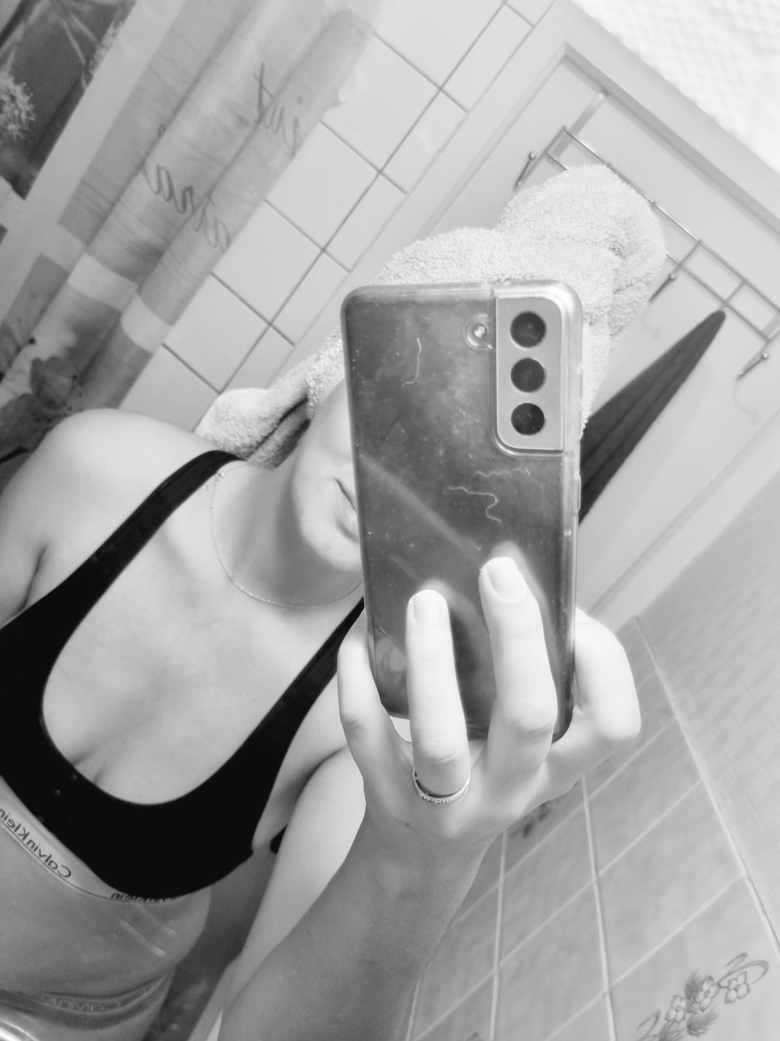 _lagertha__'s media