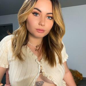 Lanamalkova's media