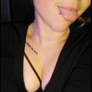 _lapetitedemon_'s media