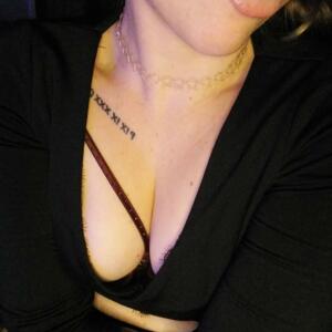 _lapetitedemon_'s media