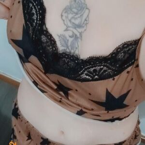 Lapetiterousse_'s media