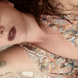 Laralone's avatar