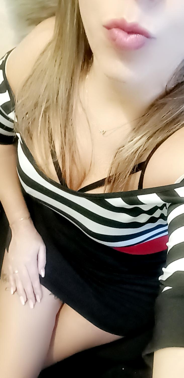 Lasirenecoquine's media