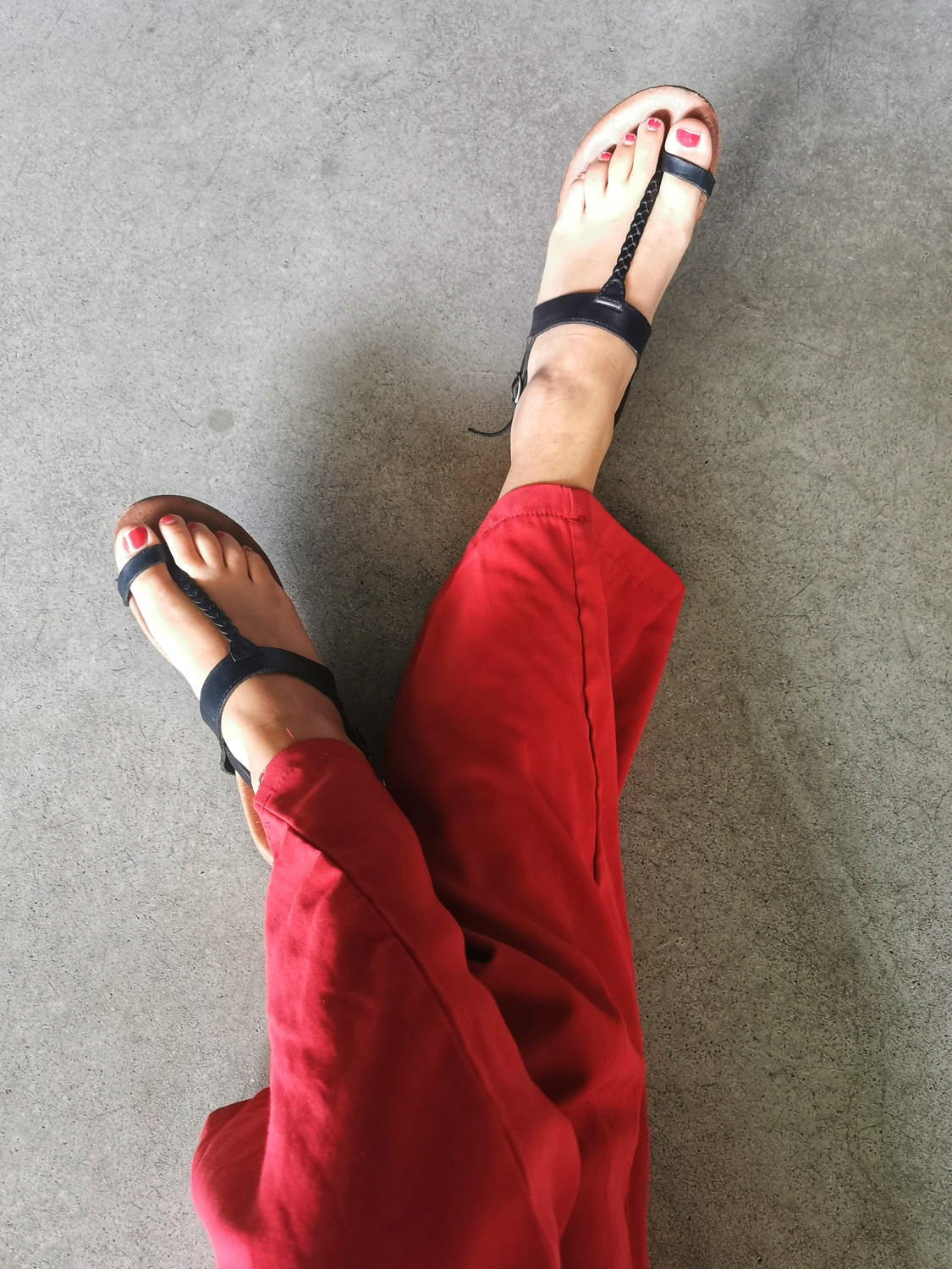 Lauhot_feet's media