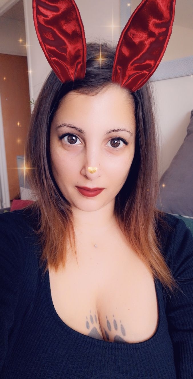 Laula_'s media