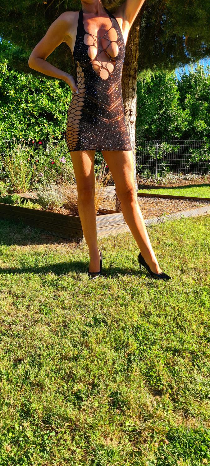Laura_milf_nude_sexy's media