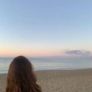 Lauraamr22's avatar