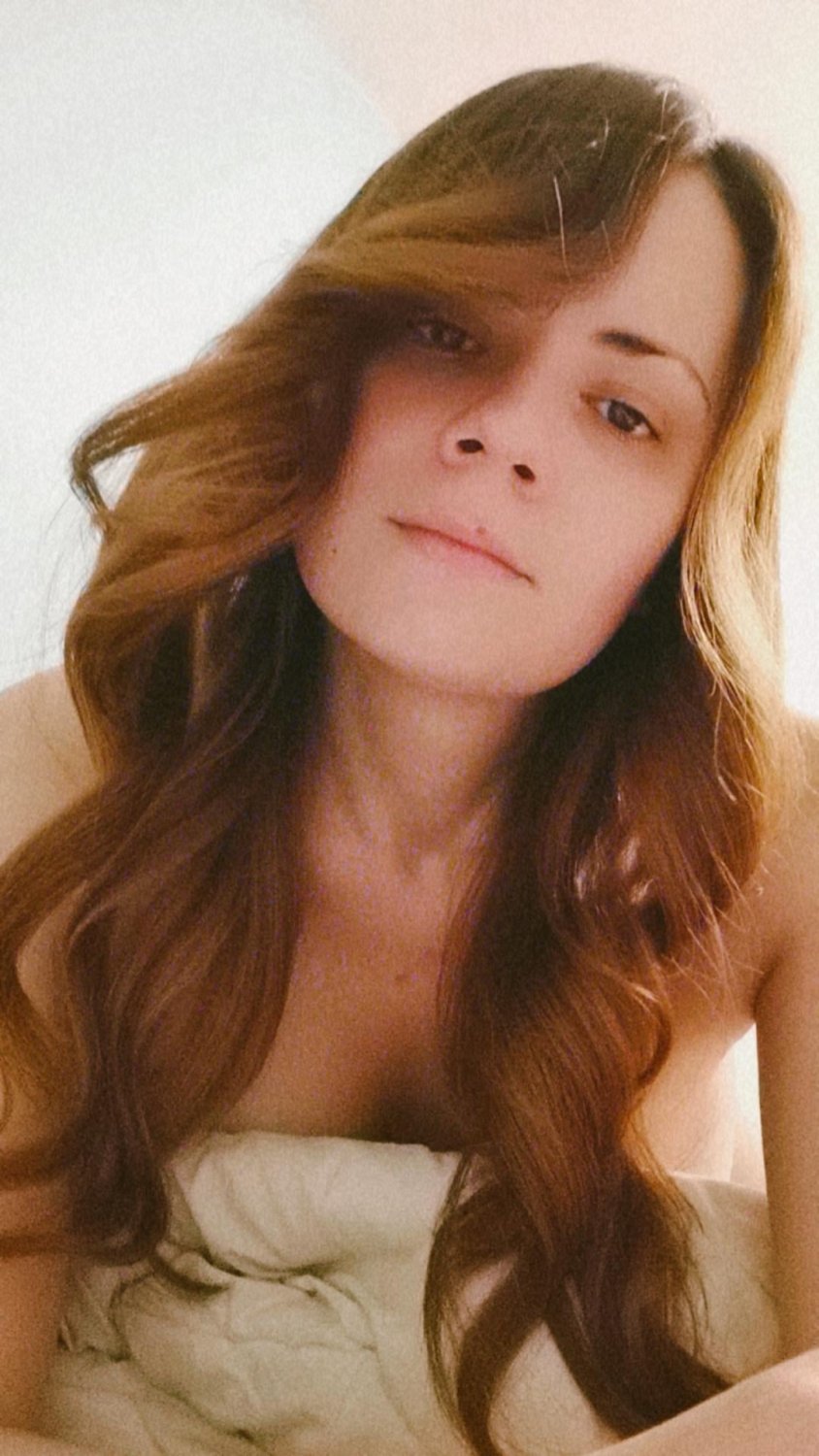 Laurabadler's media