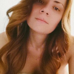 Laurabadler's media