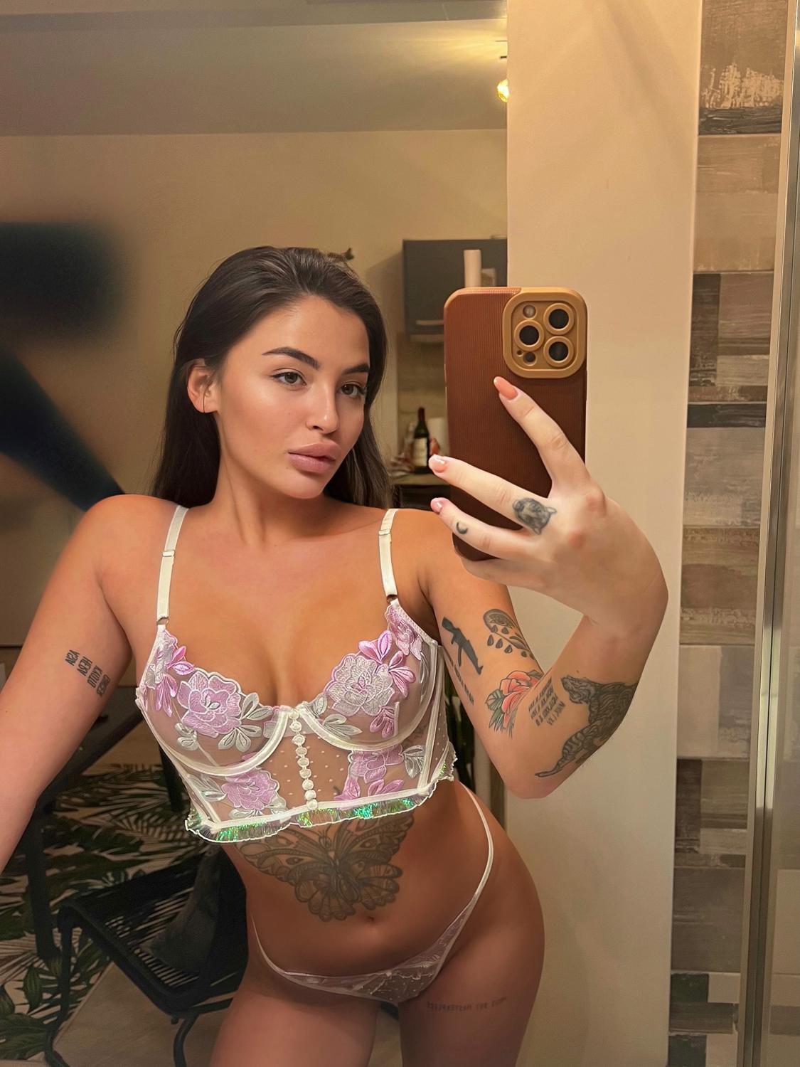 Lauravongallucci's media