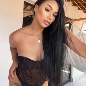 Lauraxoff's media