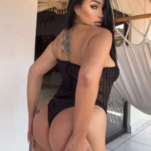 Lauraxoff's media
