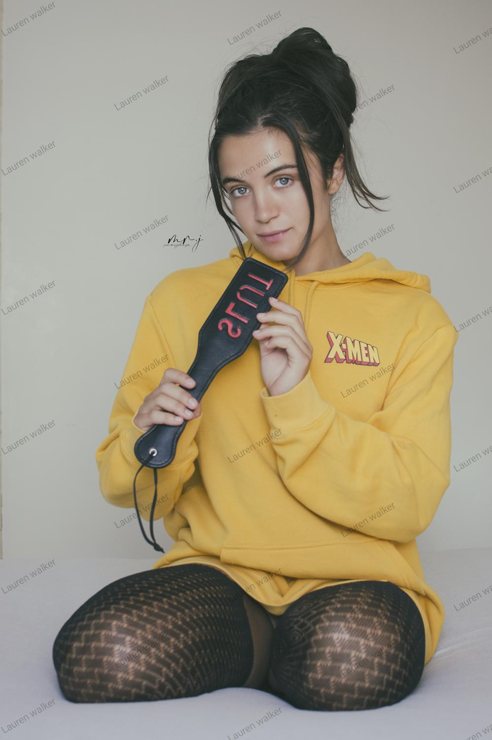 Laurenwalker's media