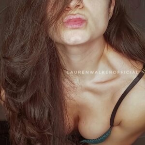 Laurenwalker's media