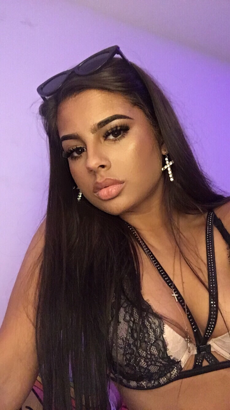 Laurkapinky's media