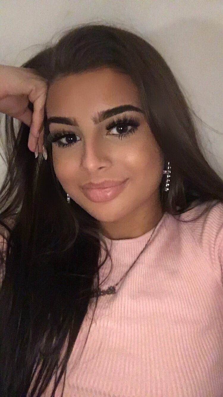 Laurkapinky's media