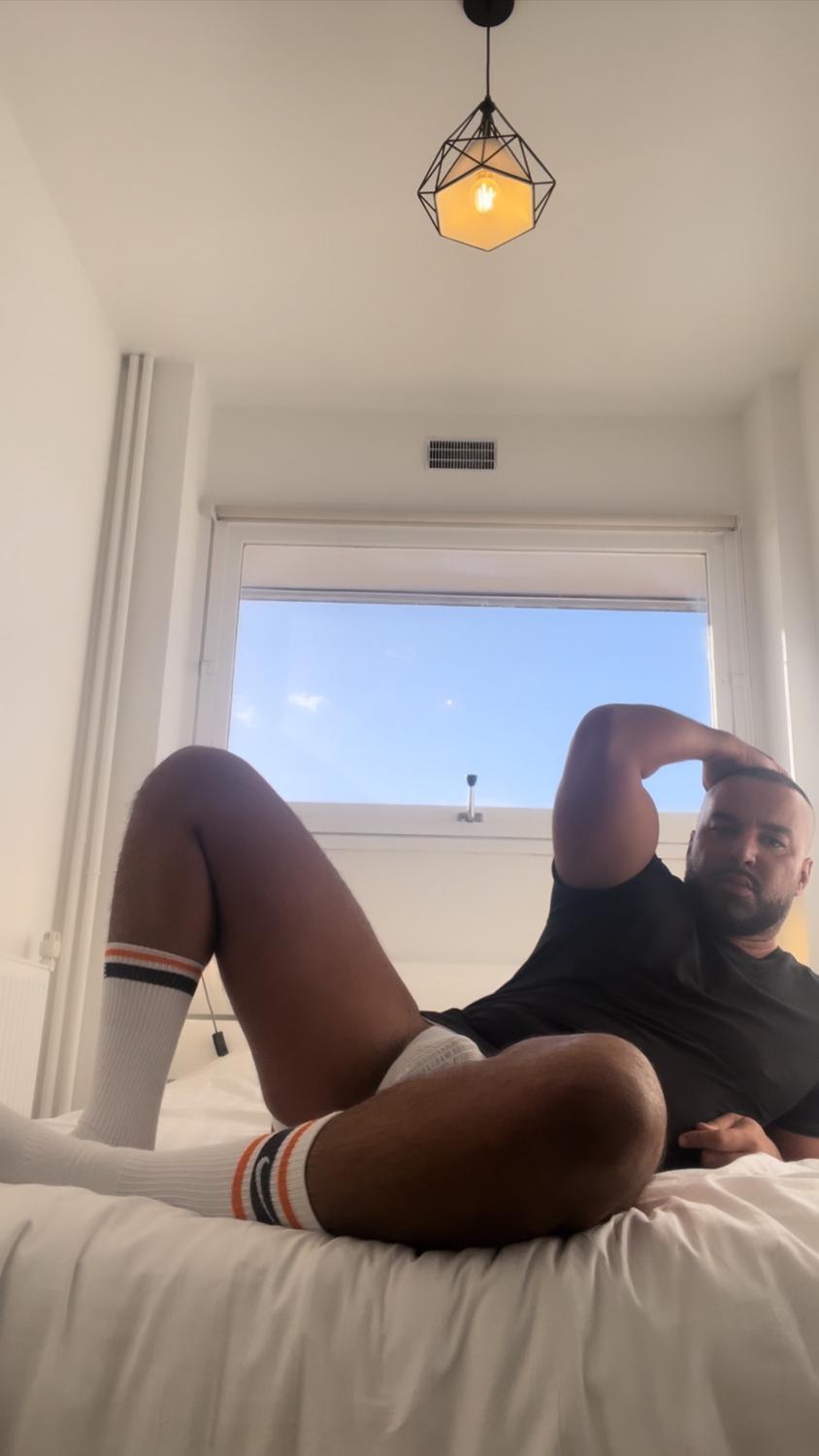 Laveritenaked's media