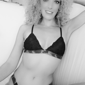 Laytitia's media