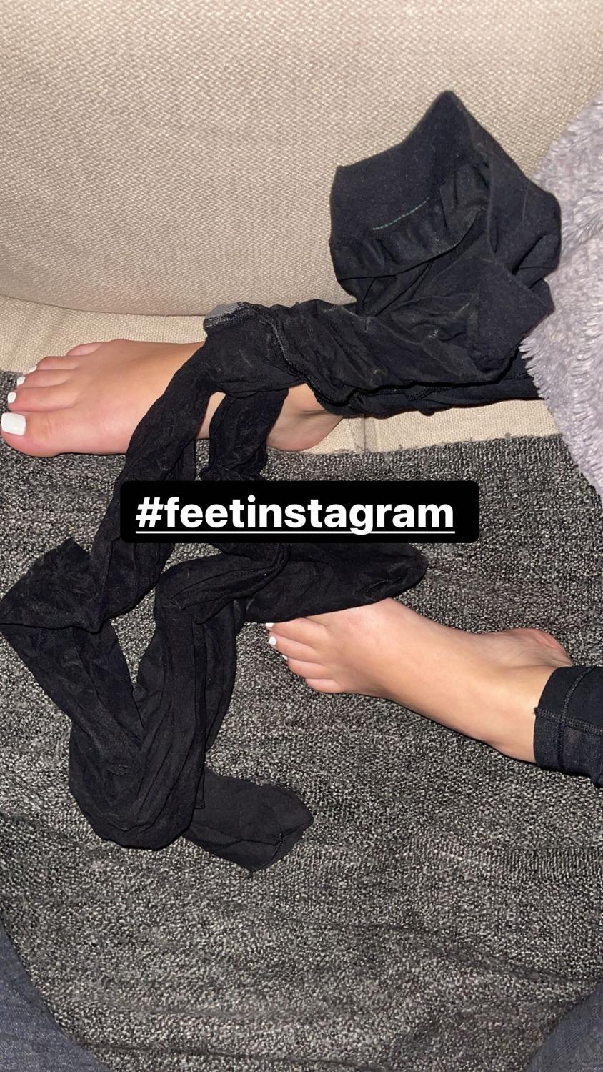Leafrenchfeet's media