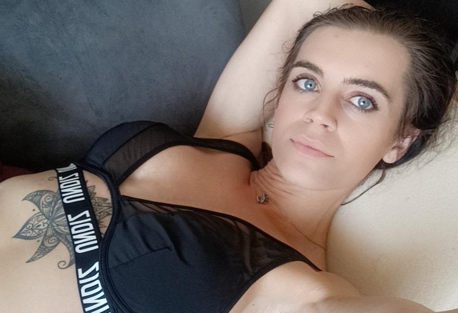 Leatgirl's media