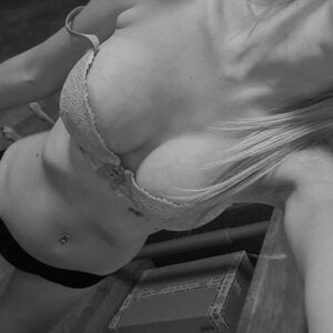 Lekikidebarbie's media