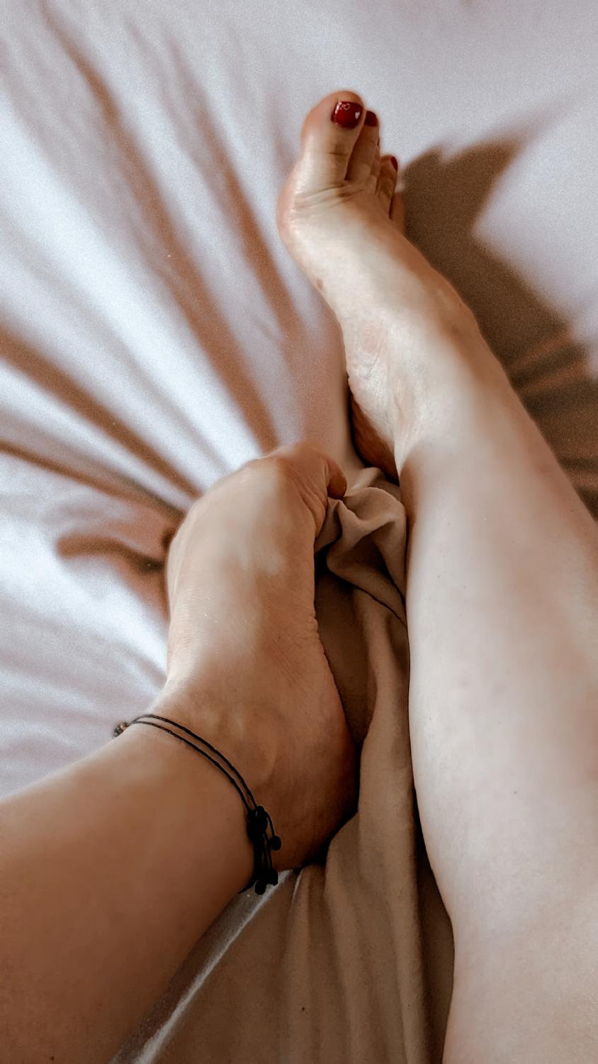Lenasapsap_feet's media