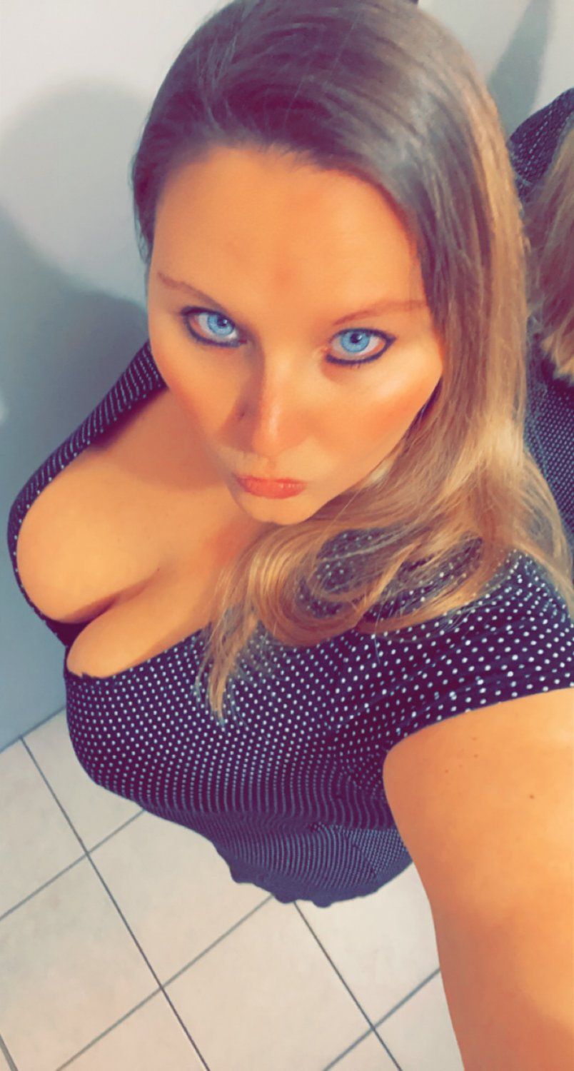 Les_dessous_deme's media