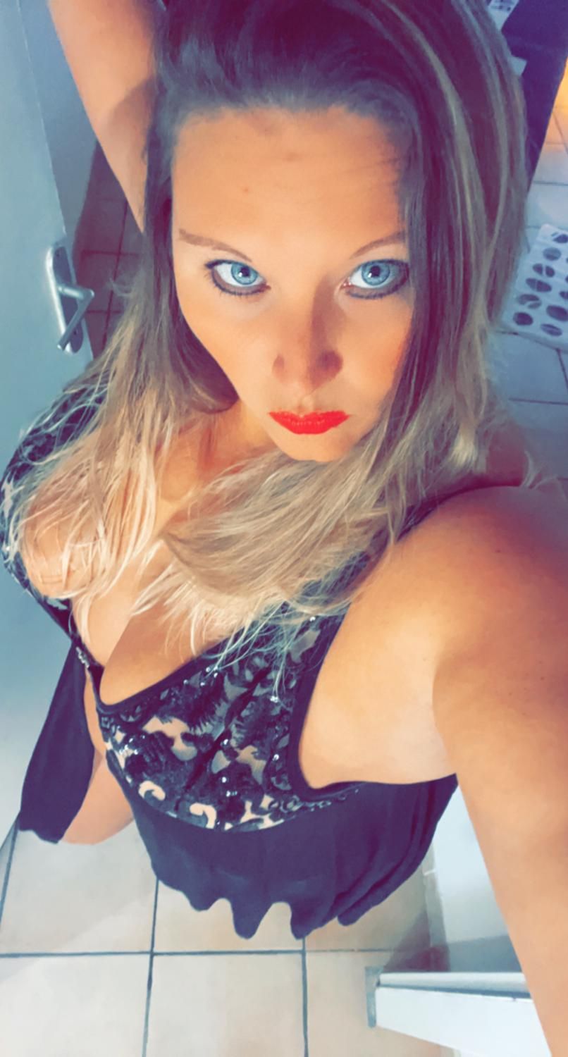 Les_dessous_deme's media