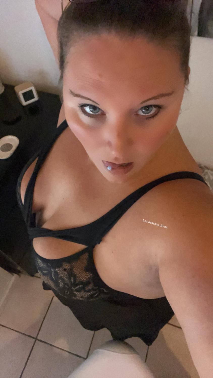 Les_dessous_deme's media