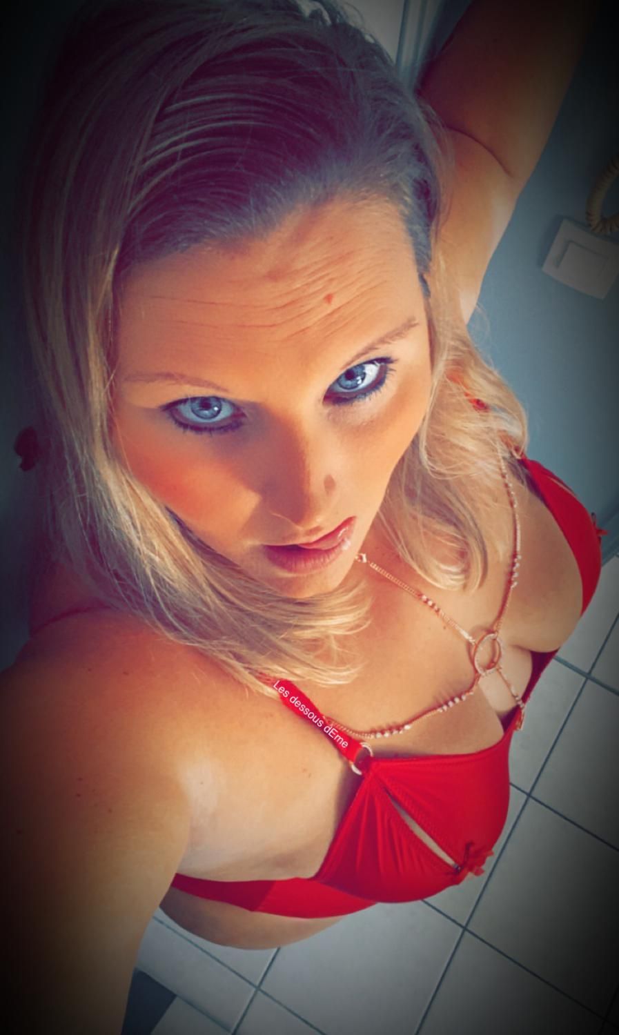Les_dessous_deme's media