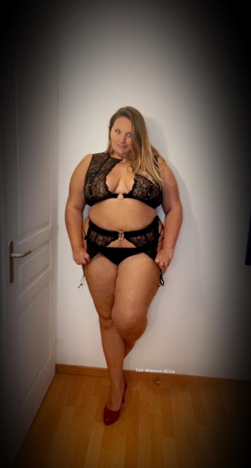 Les_dessous_deme's media