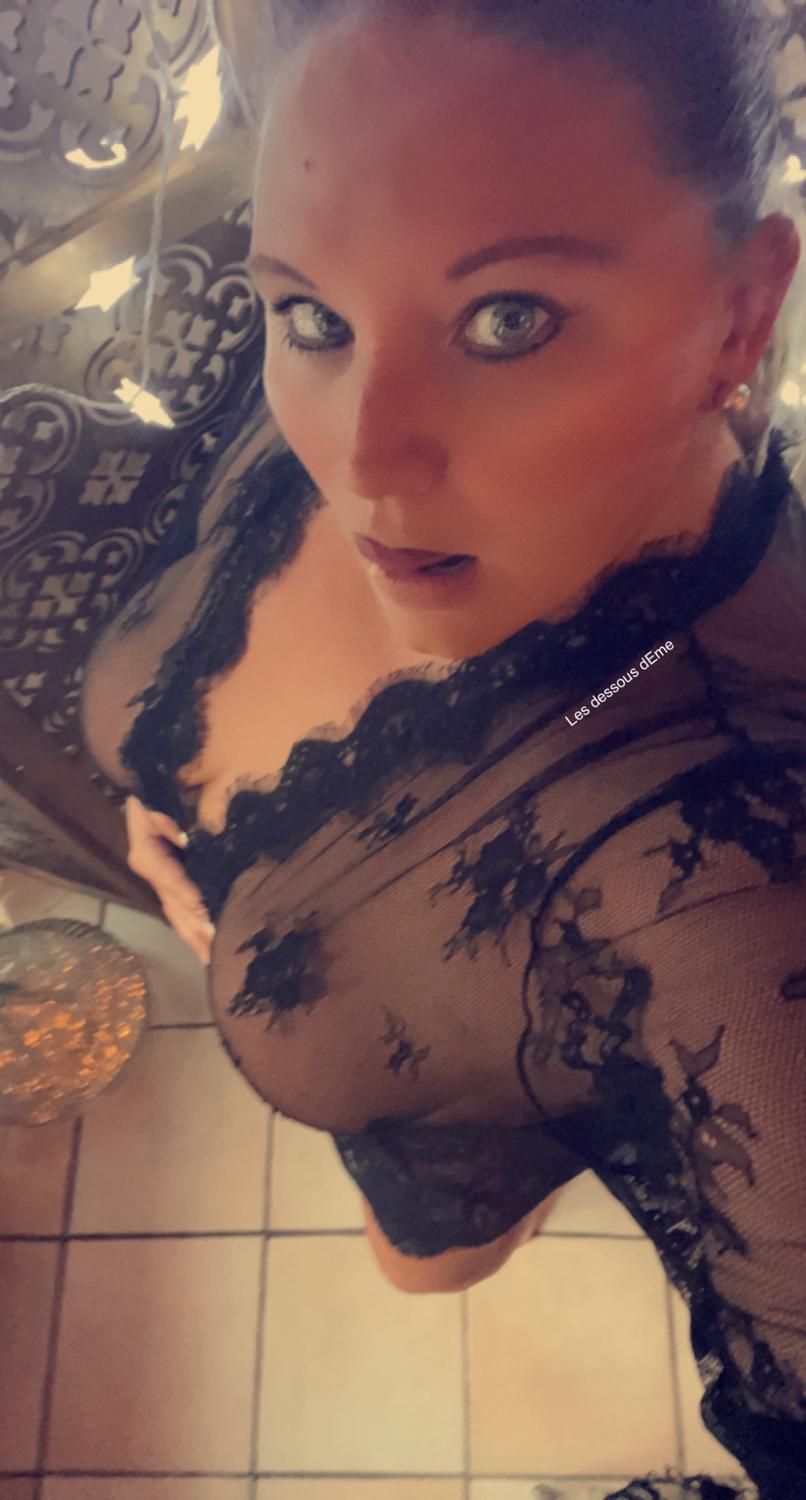 Les_dessous_deme's media