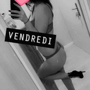 Les_deux_x's media