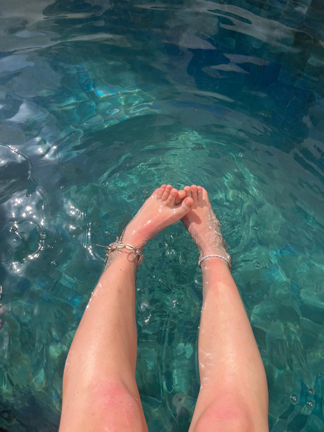 Les_pieds_de_a's media