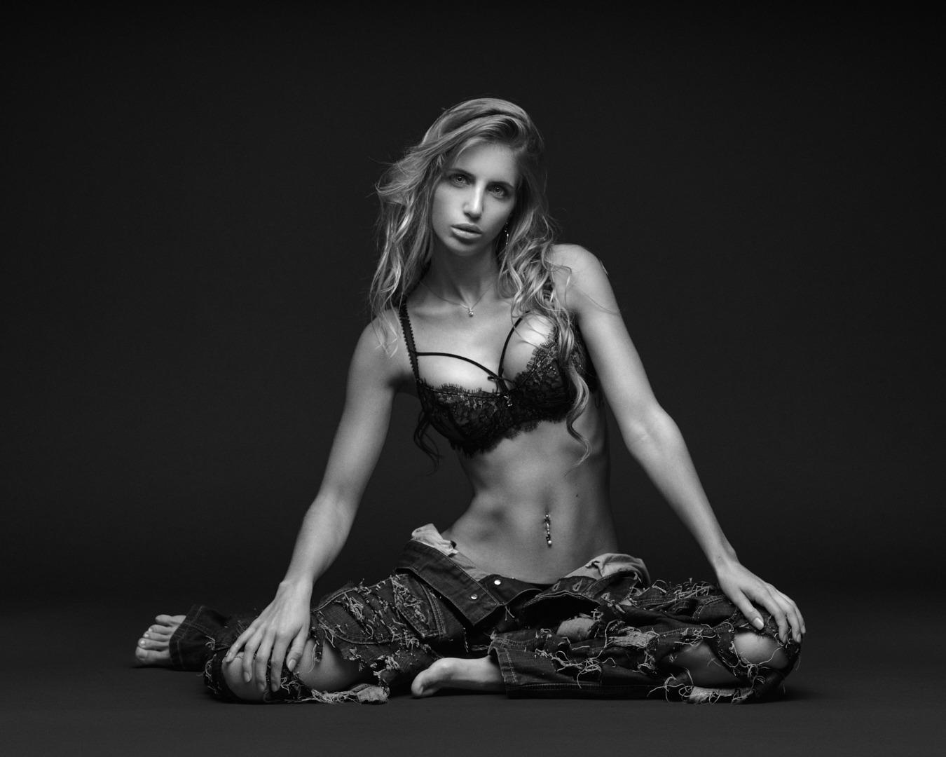 _lexus's media