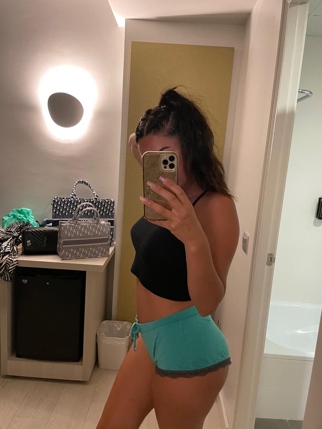 Leyna13's media