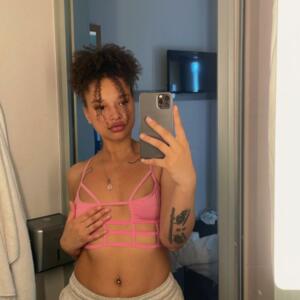 Lightskinx's media