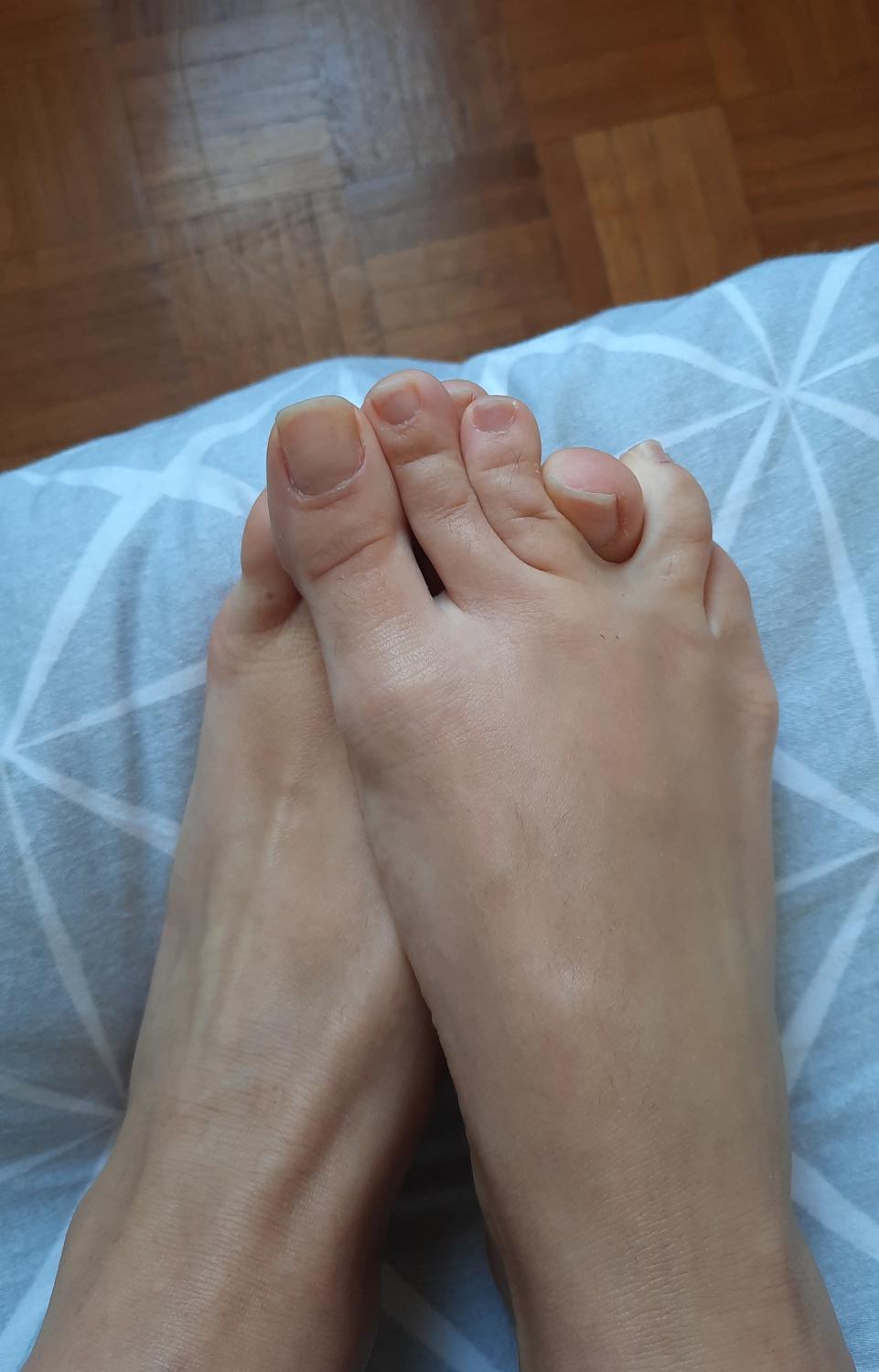Lilasexyfeet's media