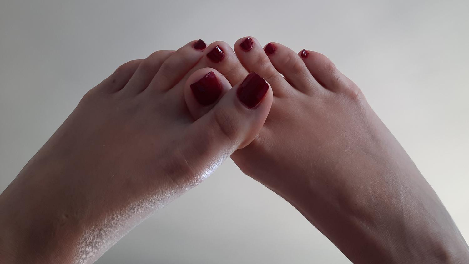 Lilasexyfeet's media