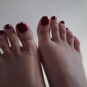 Lilasexyfeet's media
